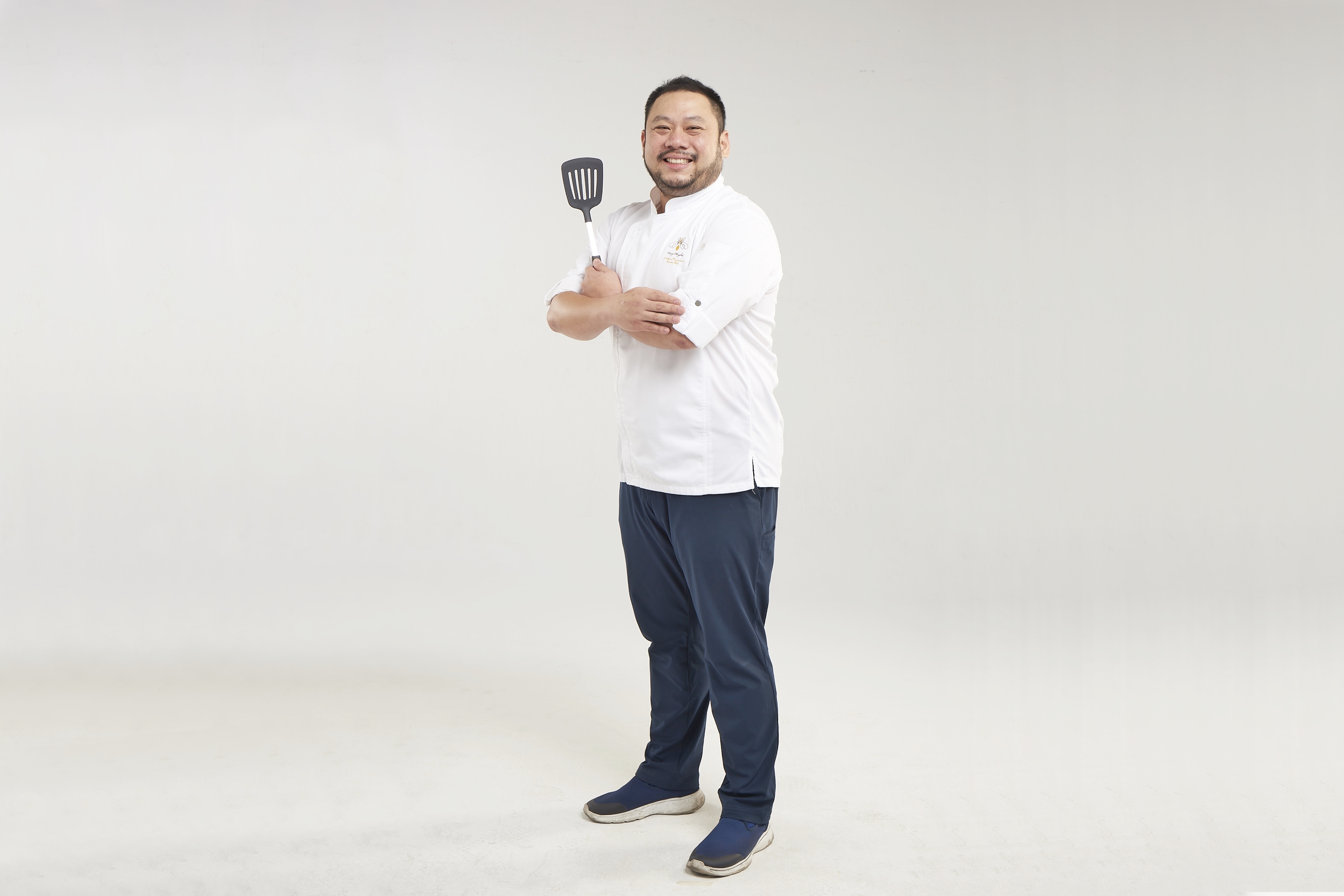 Chef Cares จับมือ 'เชฟนิค' ส่งเมนู “สปาเกตตี้กุ้งซอสต้มยำ” ที่ 7-Eleven ทั่วไทย