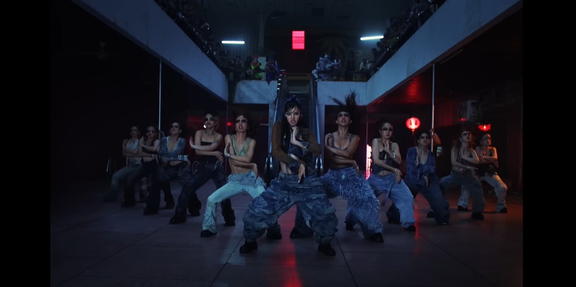 ยิ่งใหญ่สมการรอคอย “ROCKSTAR” ผลงานเพลงใหม่ “ลิซ่า BLACKPINK” ยิ่งใหญ่สมการรอคอย “ROCKSTAR” ผลงานเพลงใหม่ “ลิซ่า BLACKPINK”