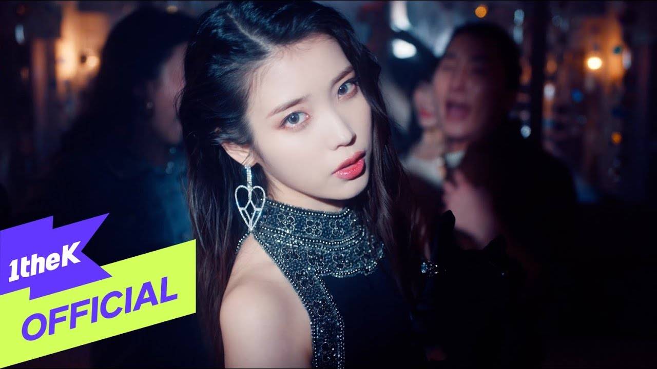 IU ขึ้นแท่นไอดอลที่มีผลงานวิดีโอได้รับชมทาง YouTube สูงสุดในรอบปี 2021 IU ขึ้นแท่นไอดอลที่มีผลงานวิดีโอได้รับชมทาง YouTube สูงสุดในรอบปี 2021