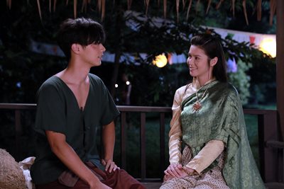 ไม่เชื่ออย่าลบหลู่ “จ็อบ - ยิหวา” ขนลุก ไหว้ย่านาคปุ๊บ “นางนาคพระโขนง” ได้ออนแอร์ปั๊บ