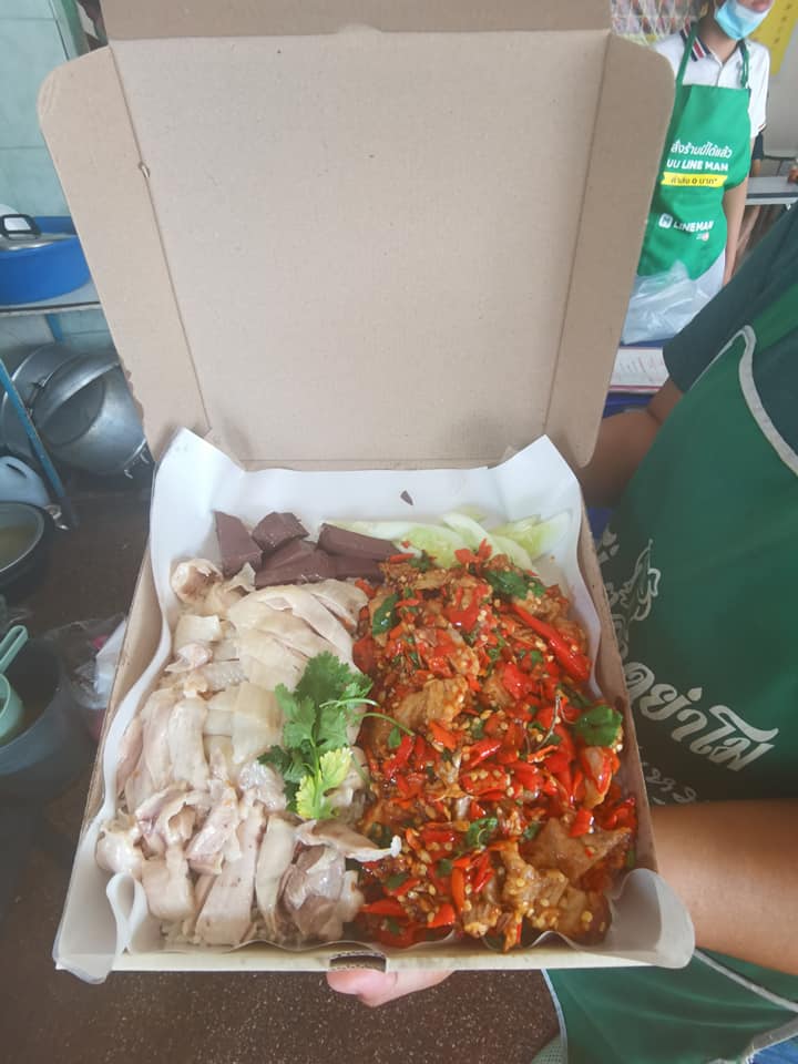 ฮือฮา! ลูกค้าสายแซ่บสั่งกะเพราพิเศษพริก เผ็ดถึงใจ ตายไม่เอาเรื่อง!