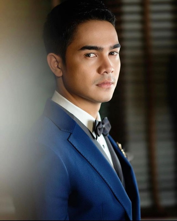 บรรยากาศงานฉลองมงคลสมรส เจนนี่ รัชนก - ยิว ฉัตรมงคล (มีคลิป)  