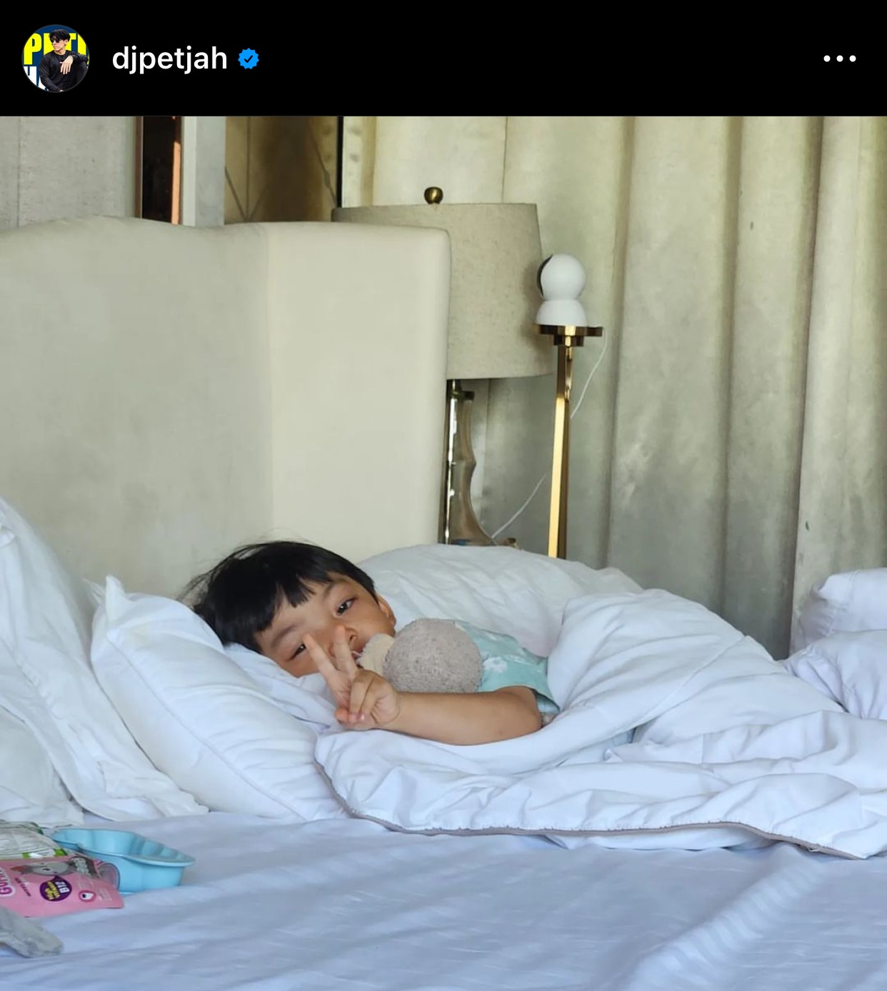 เพชรจ้า รับ เป็นห่วง ไทก้า ป่วยติดต่อมา 3 เดือนยังไม่หาย เพชรจ้า รับ เป็นห่วง ไทก้า ป่วยติดต่อมา 3 เดือนยังไม่หาย