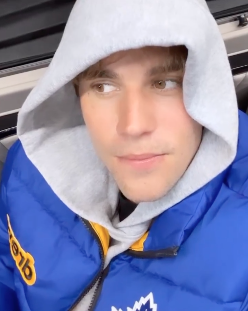 ดีขึ้นมาก!! 'จัสติน บีเบอร์' ยิ้มกว้างอัปเดตอาการอัมพาตใบหน้าครึ่งซีก ดีขึ้นมาก!! 'จัสติน บีเบอร์' ยิ้มกว้างอัปเดตอาการอัมพาตใบหน้าครึ่งซีก