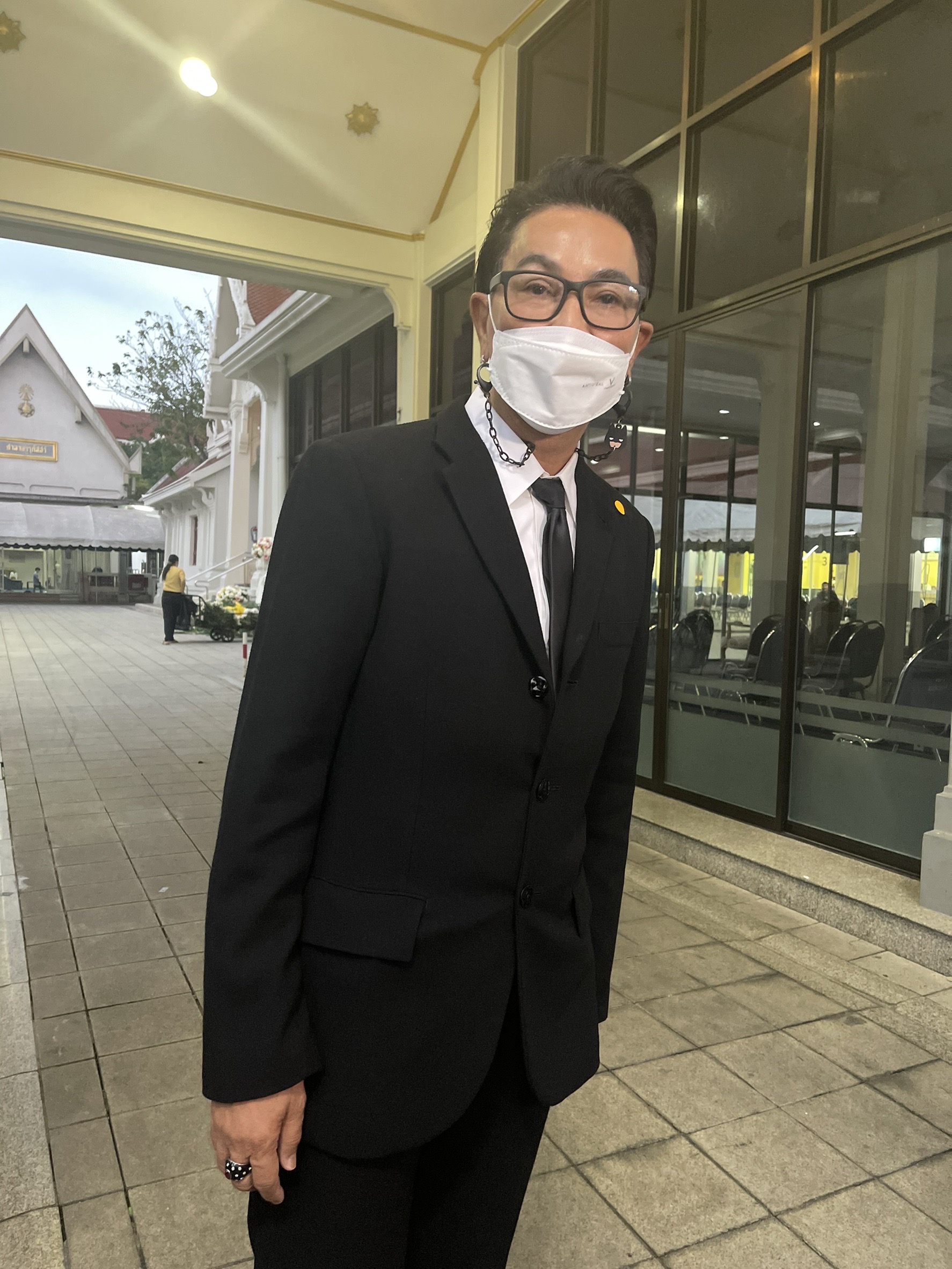 ไก่ วรายุฑ เผย ต้อย เศรษฐา ยังอยู่ในหัวใจ คนบันเทิง ร่วมสวดพระอภิธรรมคืนที่ 2