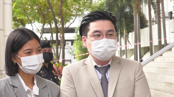 “สายป่าน อภิญญา” ยืนยัน เรียกค่าเสียหาย 5 ล้านบาท  (มีคลิป)