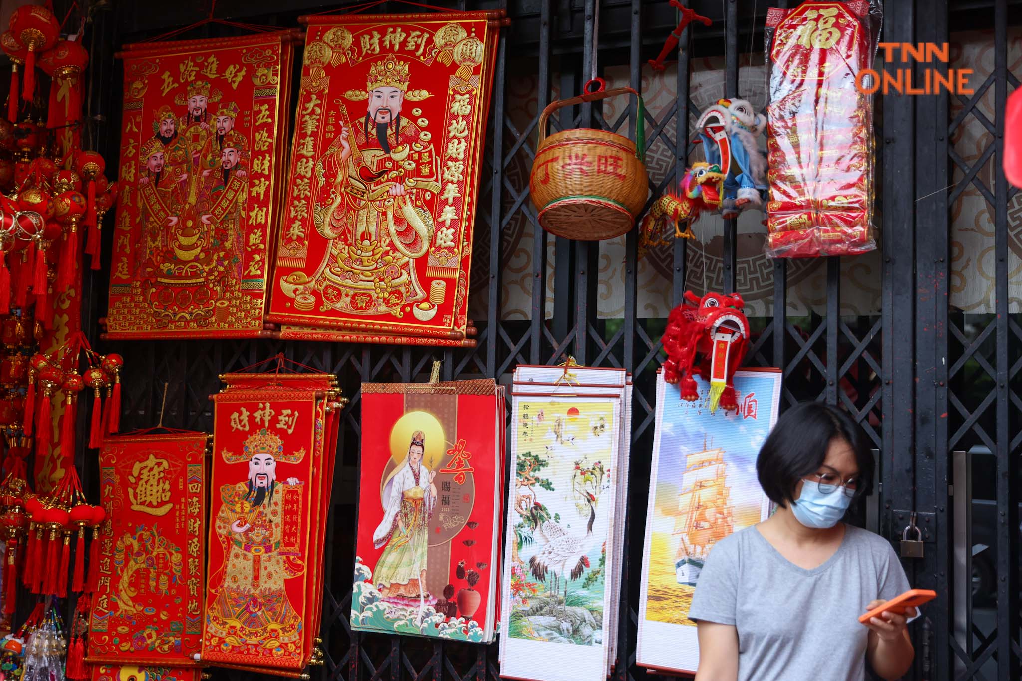 ซื้อของวันจ่าย “สารทจีน” กำลังซื้อลดเน้นประหยัด ซื้อของวันจ่าย “สารทจีน” กำลังซื้อลดเน้นประหยัด