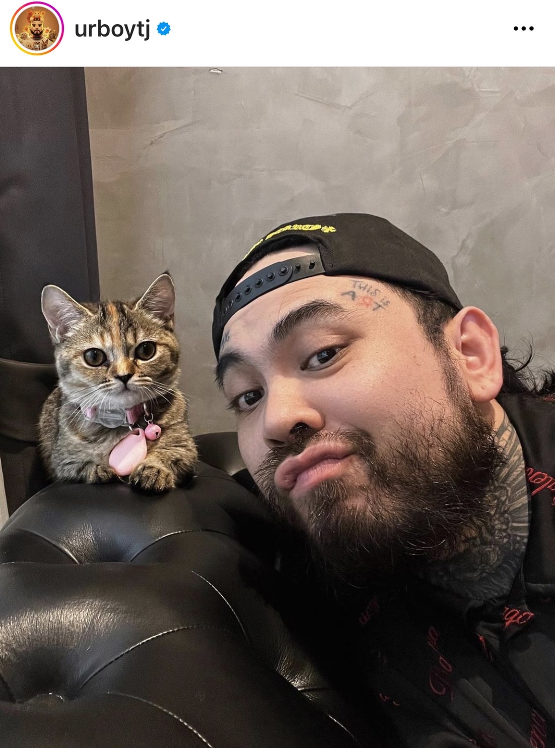 เปิดภาพล่าสุด เต๋า UrboyTJ กลับมาสดใส ออกมาพบเจอเพื่อนๆ เปิดภาพล่าสุด เต๋า UrboyTJ กลับมาสดใส ออกมาพบเจอเพื่อนๆ