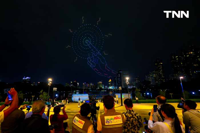 โดรนแปลอักษร งาน อว.แฟร์ 500 ลำ โชว์ความก้าวหน้าฝีมือเด็กไทย