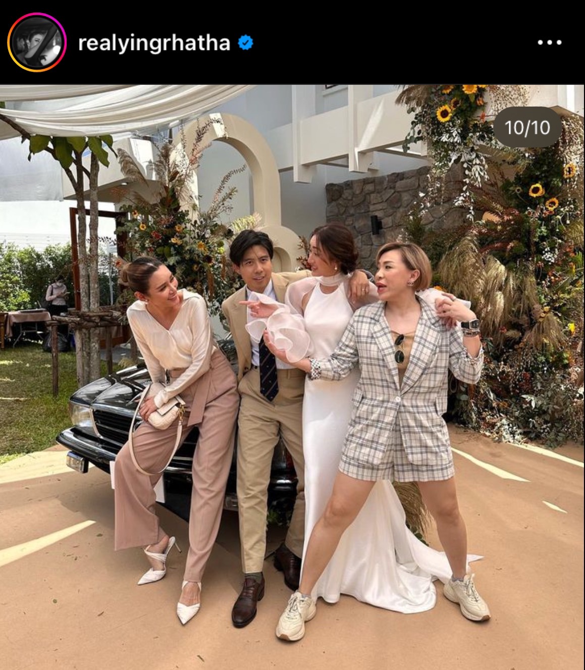 คนบันเทิง ร่วมยินดีกับ อาย กมลเนตร-ว่านไฉ อคิร หลังสละโสดแล้ว