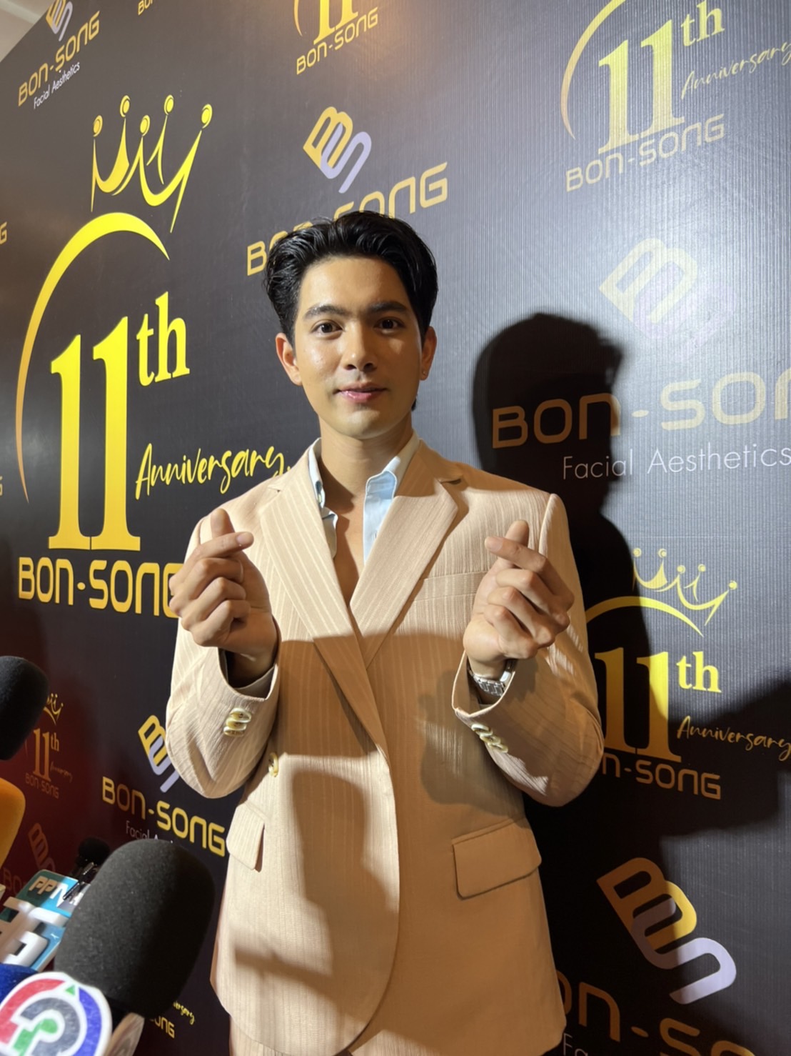 เข้ม หัสวีร์ ขำรับฉายา “พระเอกสายเวทย์” เผยแพลนเรียนต่อปริญญาโท เข้ม หัสวีร์ ขำรับฉายา “พระเอกสายเวทย์” เผยแพลนเรียนต่อปริญญาโท