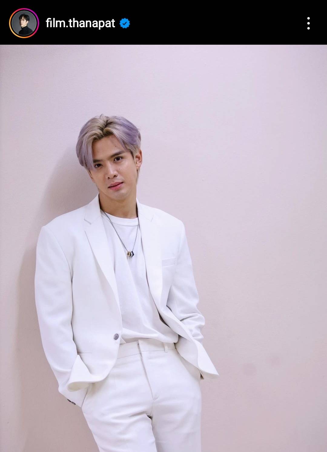 “ฟิล์ม-แจม”  ทำแฟนจีนจิ้นหนัก  ขึ้นบิลบอร์ดคู่กลางกรุงเทพ 