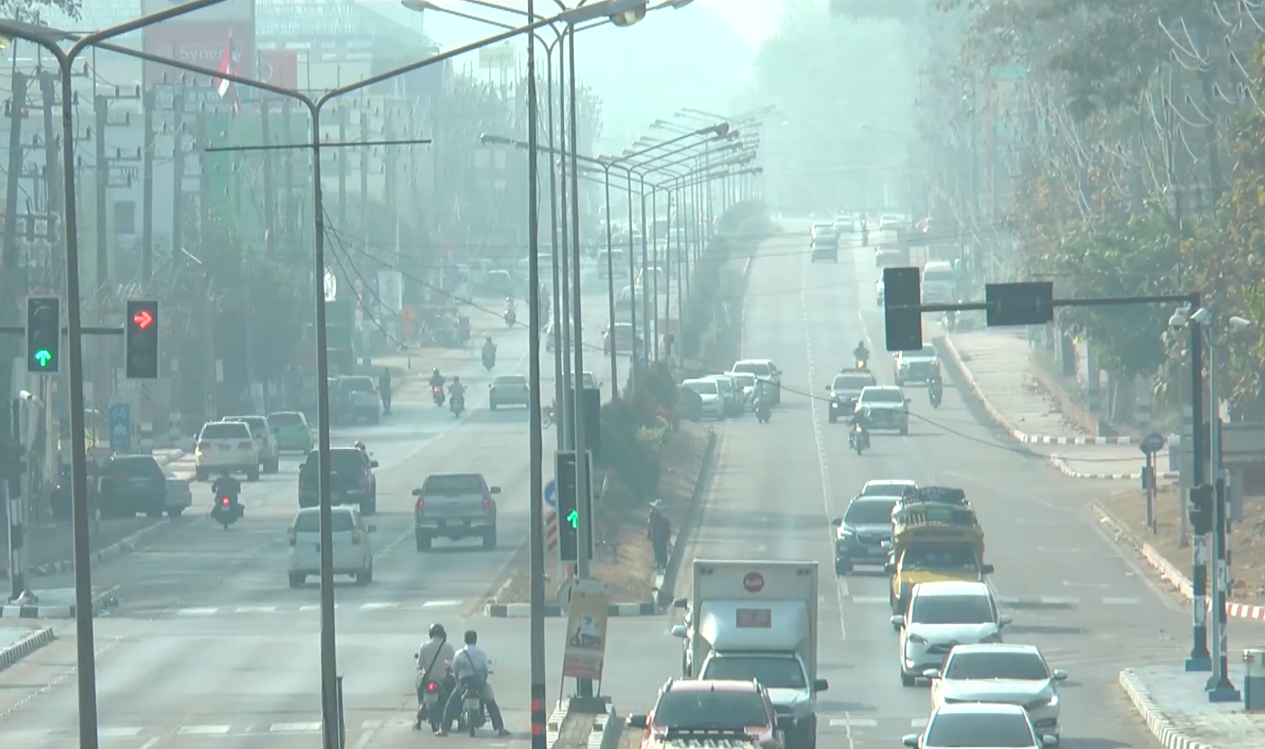 ฝุ่น PM 2.5 เชียงใหม่พุ่ง! 3 อำเภอเตือนระดับสีแดง จุดความร้อนลามไม่หยุด ฝุ่น PM 2.5 เชียงใหม่พุ่ง! 3 อำเภอเตือนระดับสีแดง จุดความร้อนลามไม่หยุด