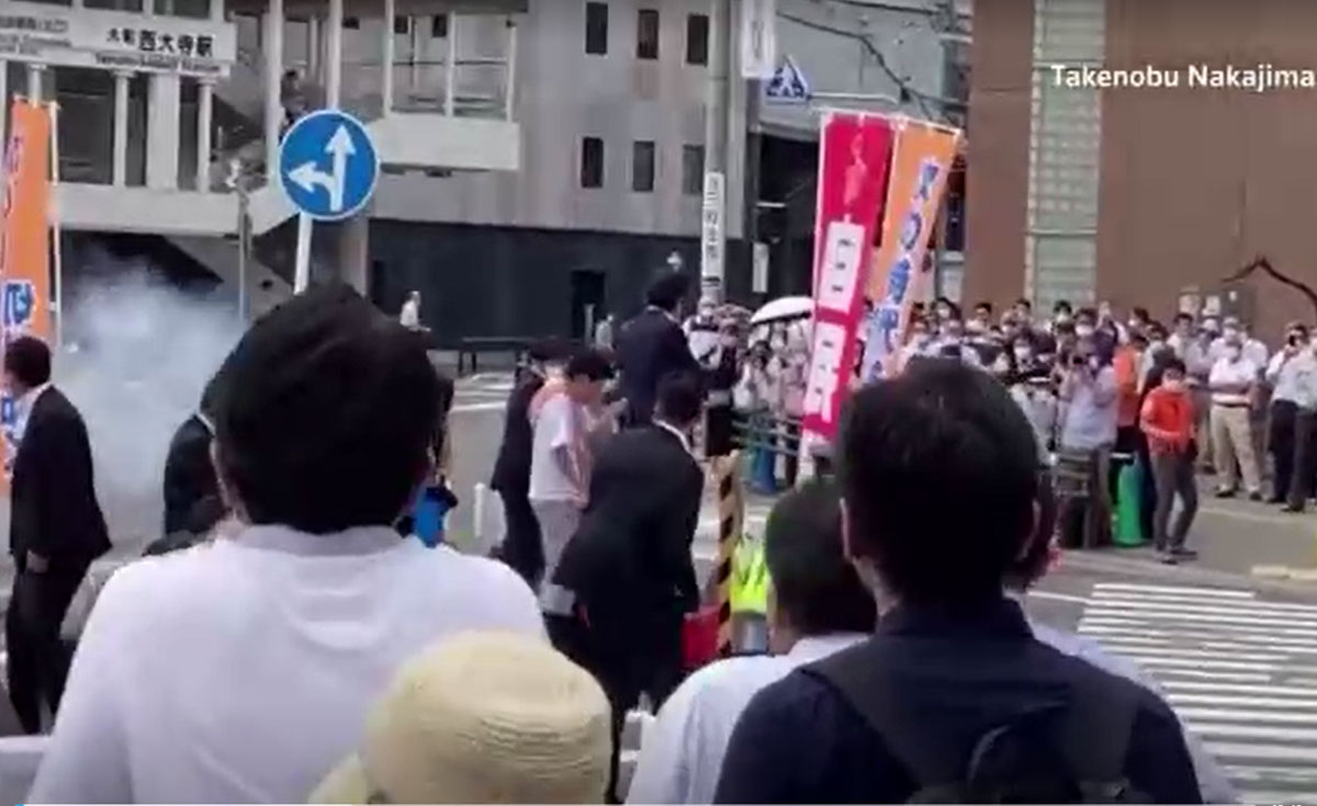 2.5 วินาที เสี้ยวนาทีที่อาจช่วยชีวิตชินโซ อาเบะ 