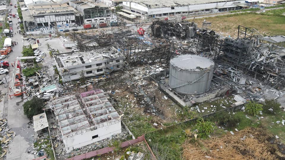 เปิดภาพจากโดรน อ.อ๊อด หลังเหตุการณ์ไฟไหม้โรงงานกิ่งแก้ว