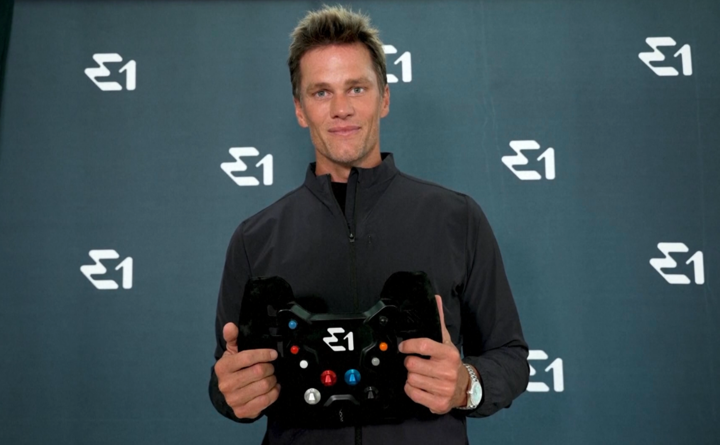 “Steve Aoki” เตรียมลงแข่งขับเรือเร็ว “ UIM E1 World Championship”