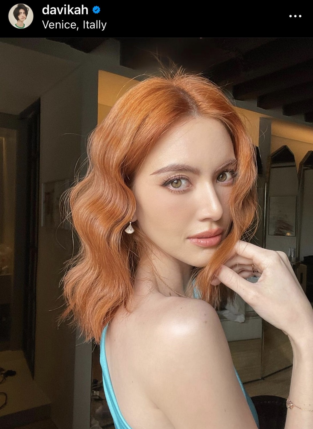 ใหม่ ดาวิกา สุดปลื้ม! กระทบไหล่ดาราดัง อาเลีย บาตต์