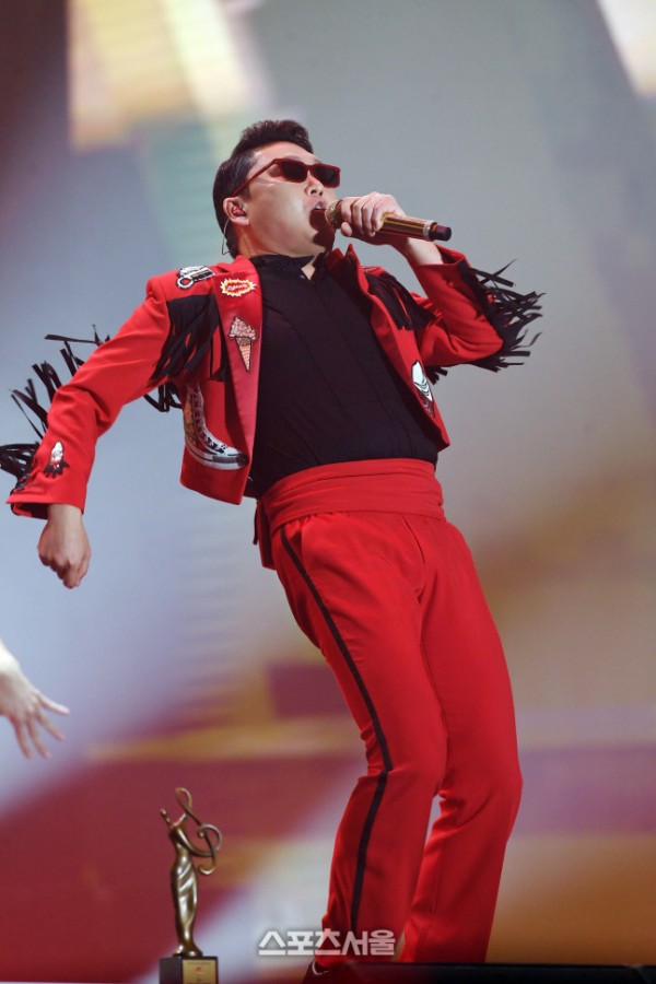 'NCT DREAM - BTS - IVE'!! กวาดรางวัลใหญ่ Seoul Music Awards ปีนี้ 'NCT DREAM - BTS - IVE'!! กวาดรางวัลใหญ่ Seoul Music Awards ปีนี้