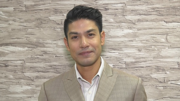 ภูริ หิรัญพฤกษ์ ใช้วิลล่ารักษาโรคซึมเศร้า กวาดรายได้หลักแสน  (มีคลิป)