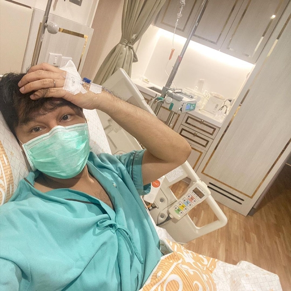 กอล์ฟ เบญจพล เข้าโรงพยาบาลเป็นงูสวัด กอล์ฟ เบญจพล เข้าโรงพยาบาลเป็นงูสวัด