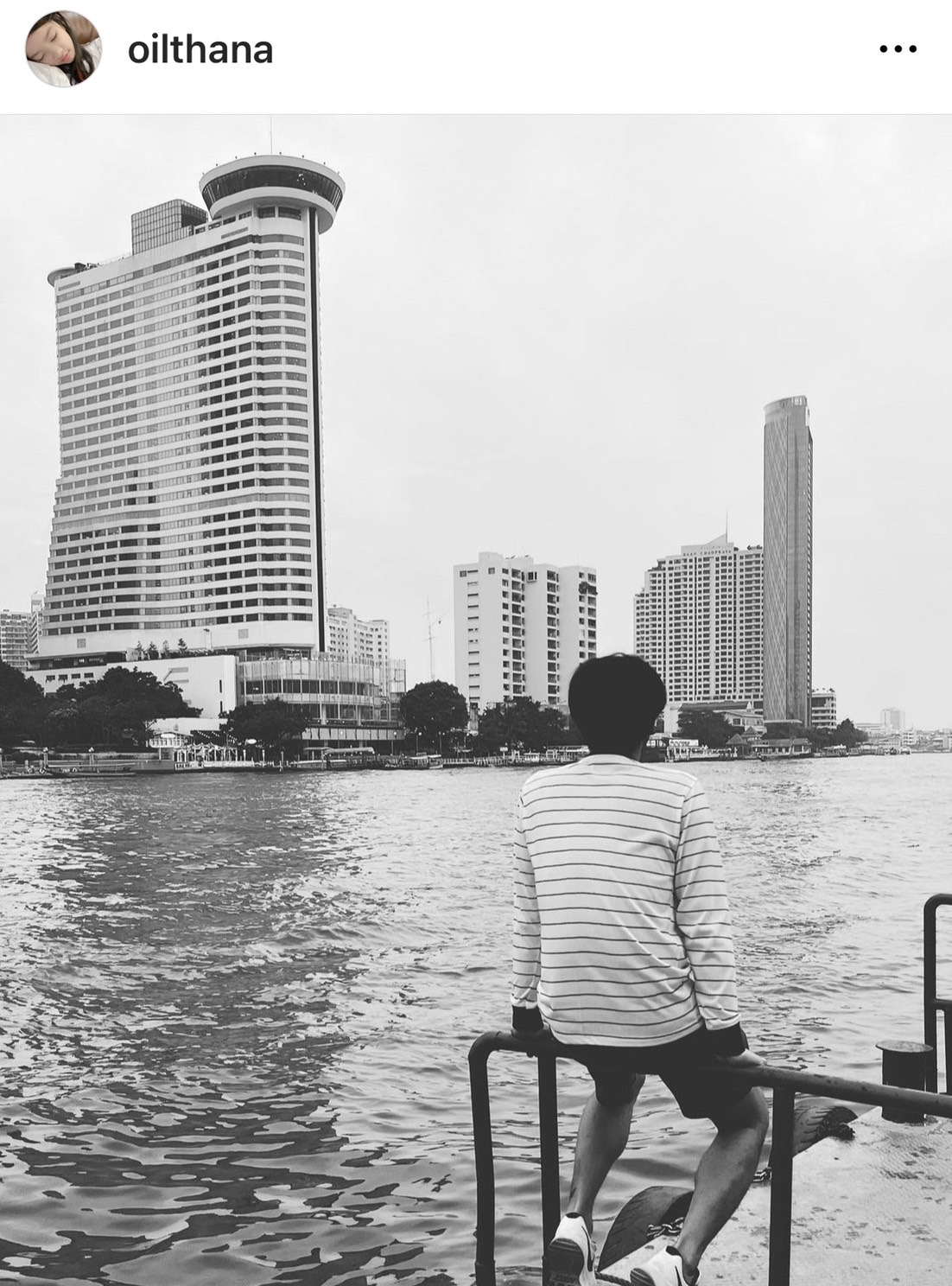 ออย ธนา โพสต์ข้อความเศร้า ด้านแฟนๆ แห่ส่งกำลังใจ 