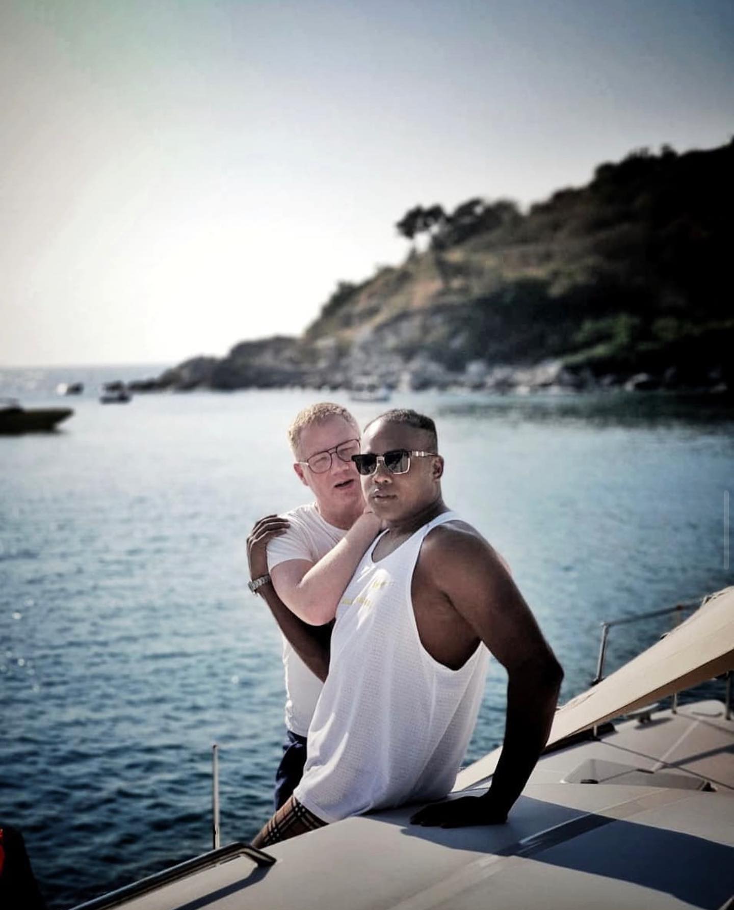 รัศมีแข พร้อมหย่า !! สามีชาวสวีเดน รัศมีแข พร้อมหย่า !! สามีชาวสวีเดน