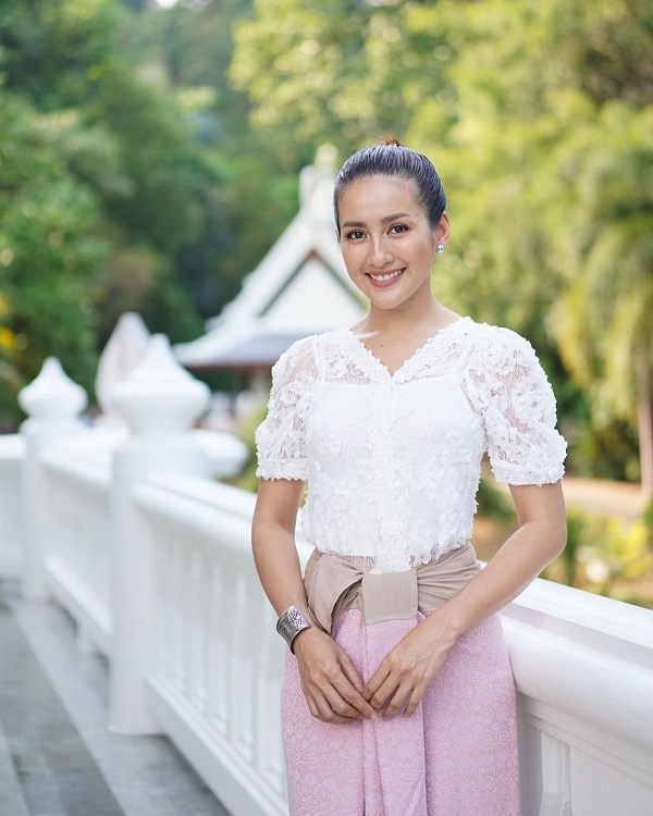 “นก อุษณีย์” เตรียมฟ้องคนในคลับเฮ้าท์ เผย กำลังรวบรวมหลักฐานเอาผิด