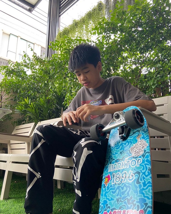 สไปรท์- กาย จีจี เสียดาย ผลงานกำลังไปได้ดี แต่ไม่มีคอนเสิร์ตให้เล่น (มีคลิป) สไปรท์- กาย จีจี เสียดาย ผลงานกำลังไปได้ดี แต่ไม่มีคอนเสิร์ตให้เล่น (มีคลิป)