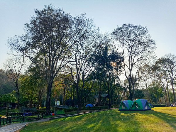 10 ลานกางเต็นท์ใกล้กรุงเทพ นอนชมดาวรับบรรยากาศดี 10 ลานกางเต็นท์ใกล้กรุงเทพ นอนชมดาวรับบรรยากาศดี