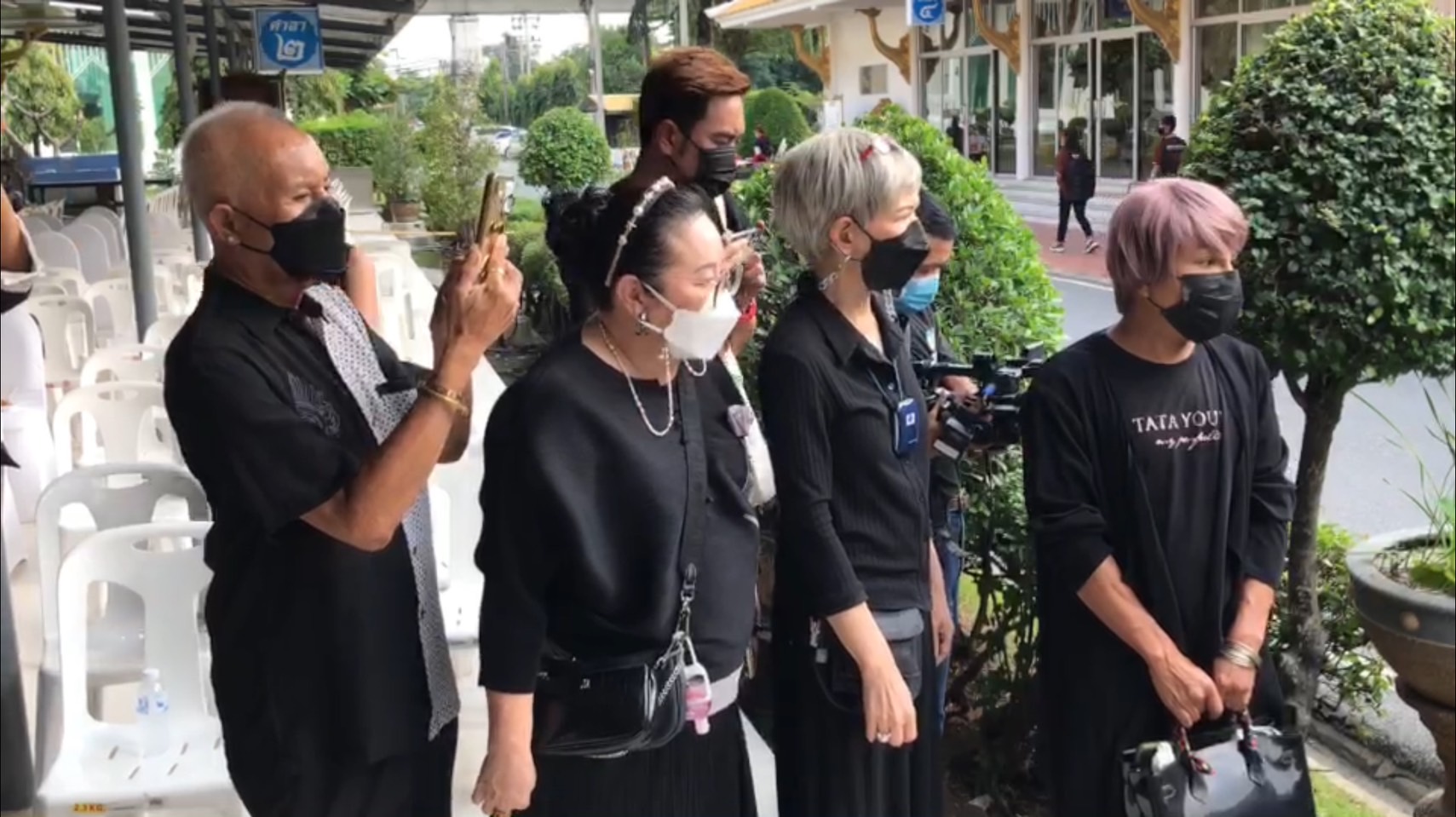 ร่วมไว้อาลัย พิธีรดน้ำศพ ลินดา ค้าธัญเจริญ ด้าน ตุ๊ก เดือนเต็ม เล่านาทีการสูญเสีย