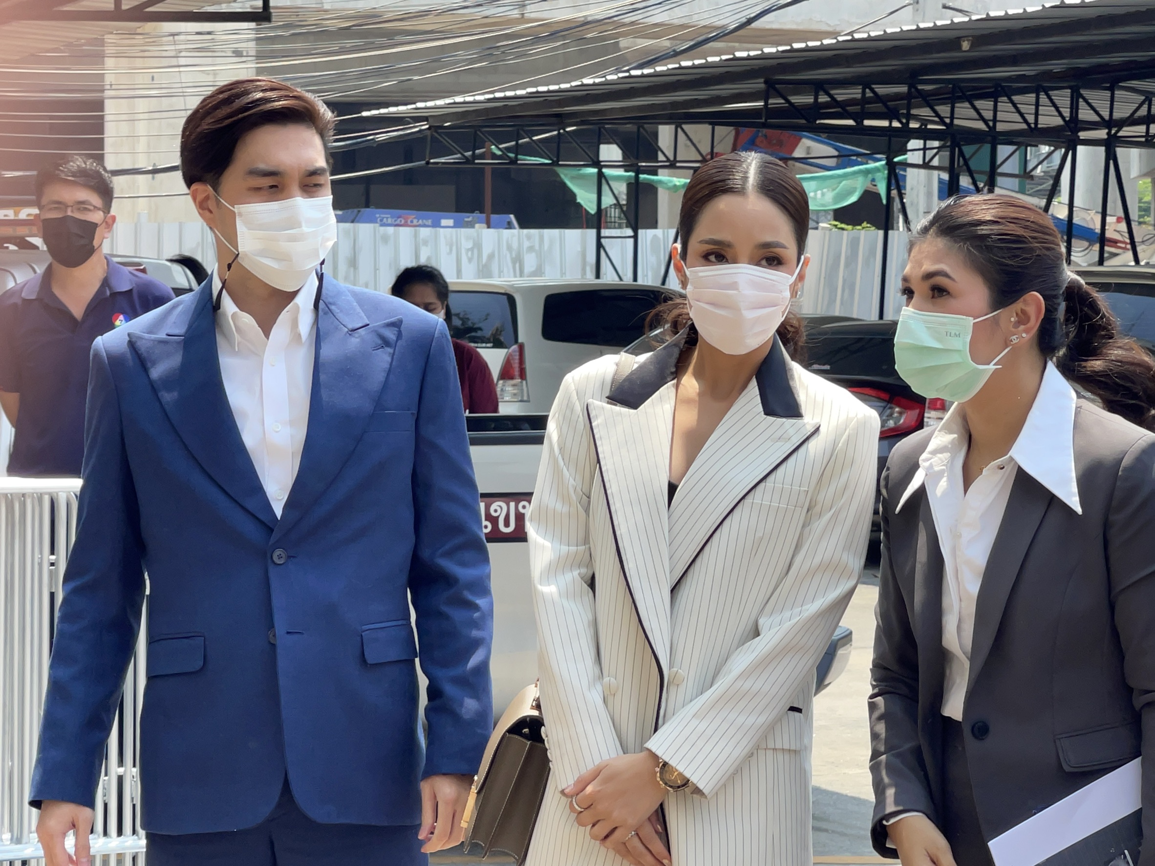 จั๊กจั่น ควง เค วัฒนา พร้อมทนาย เสียงสั่น เปิดใจไม่มีทางยอมความคนผิด ดำเนินคดีถึงที่สุด