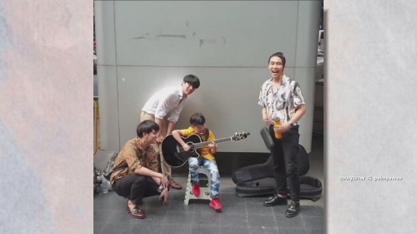 คนบันเทิงยื่นมือช่วยเหลือ “น้องกัณฑ์” เด็กยอดกตัญญู (มีคลิป) 