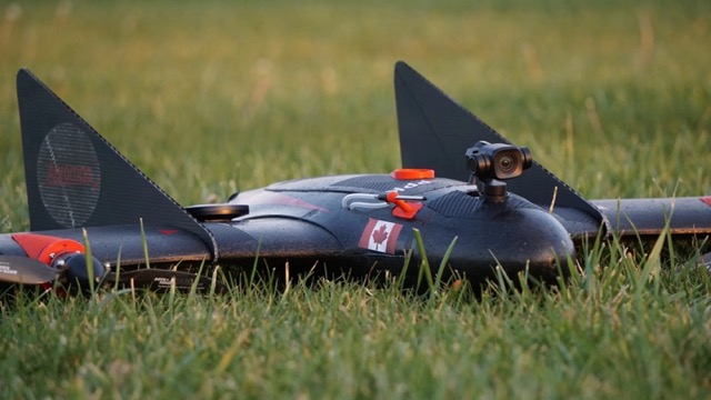 โดรนปีกตรึง VT-Naut บินขึ้นแนวดิ่งและลงจอดบนผิวน้ำได้ โดรนปีกตรึง VT-Naut บินขึ้นแนวดิ่งและลงจอดบนผิวน้ำได้