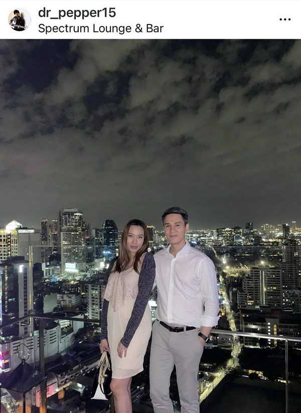 เปปเปอร์ UHT ฉลองครบรอบแต่งงาน4ปี แจ้งข่าวดี! ภรรยาตั้งท้องแล้ว เปปเปอร์ UHT ฉลองครบรอบแต่งงาน4ปี แจ้งข่าวดี! ภรรยาตั้งท้องแล้ว