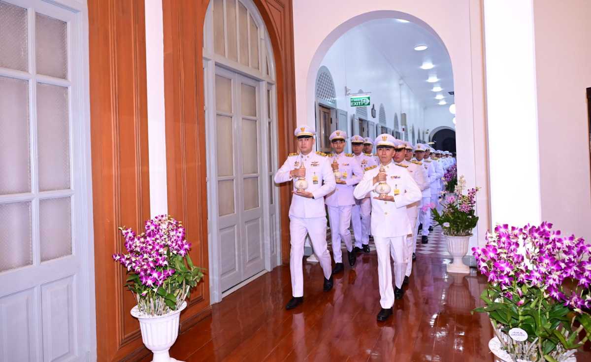 มหาดไทย จัดพิธีเชิญคนโทน้ำศักดิ์สิทธิ์ ไปยังวัดโพธิ์