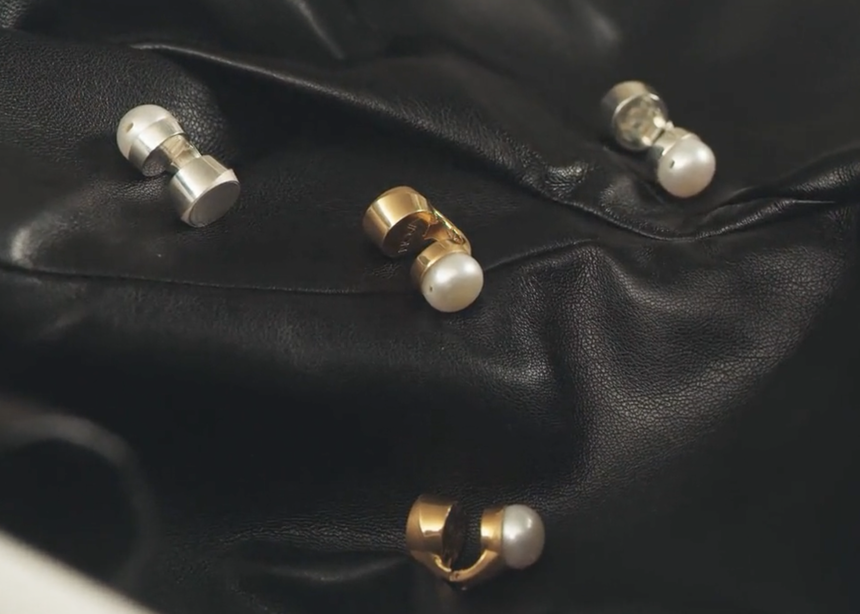 ‘Nova H1 Audio Earrings’ ใส่ต่างหู แต่ได้หูฟัง! ‘Nova H1 Audio Earrings’ ใส่ต่างหู แต่ได้หูฟัง!