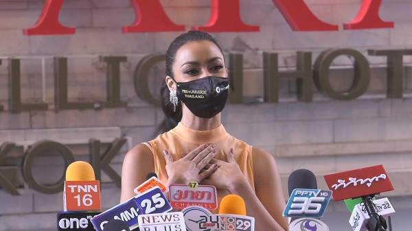 “อแมนด้า” กักตัวครบพร้อมลุยงาน เมินทุกดราม่าทำดีที่สุดแล้ว (มีคลิป) “อแมนด้า” กักตัวครบพร้อมลุยงาน เมินทุกดราม่าทำดีที่สุดแล้ว (มีคลิป)