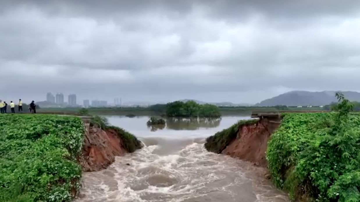 สรุปสถานการณ์ล่าสุด ‘เกาหลีใต้น้ำท่วม-ดินถล่ม’ เสียชีวิต-สูญหาย 49 ราย สรุปสถานการณ์ล่าสุด ‘เกาหลีใต้น้ำท่วม-ดินถล่ม’ เสียชีวิต-สูญหาย 49 ราย