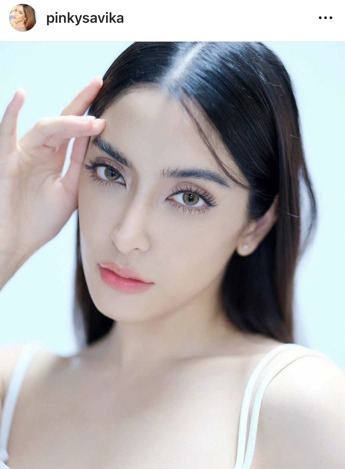 เปิดภาพ พิ้งกี้ สาวิกา  สาวผมสั้น ลุคนี้สวยละมุมมาก!! 