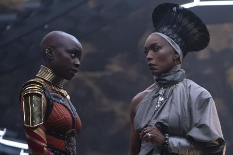 ยืนยันแล้ว!! 'ริฮานน่า' จะขึ้นโชว์เพลงประกอบ Black Panther 2 บนเวทีออสการ์ ยืนยันแล้ว!! 'ริฮานน่า' จะขึ้นโชว์เพลงประกอบ Black Panther 2 บนเวทีออสการ์