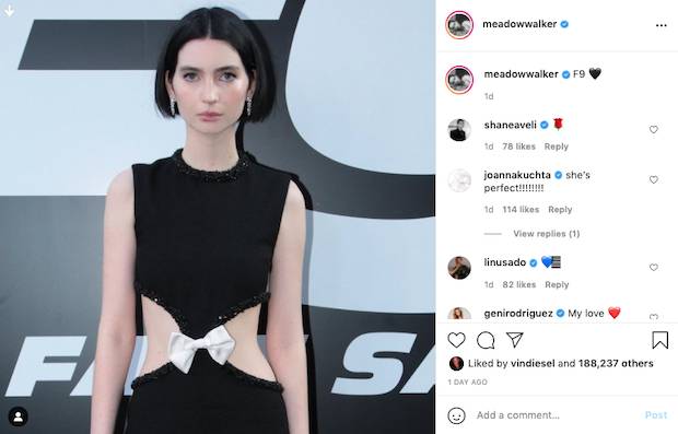 สุดตื้นตัน!! ลูกสาว ‘พอล วอล์คเกอร์’ ร่วมพรมแดงหนัง F9 สุดตื้นตัน!! ลูกสาว ‘พอล วอล์คเกอร์’ ร่วมพรมแดงหนัง F9