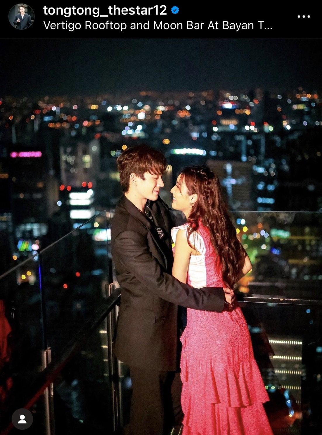 เบสท์ ตอบชัดเลิก ตงตง ช่วงสงกรานต์ที่ผ่านมา... เบสท์ ตอบชัดเลิก ตงตง ช่วงสงกรานต์ที่ผ่านมา...