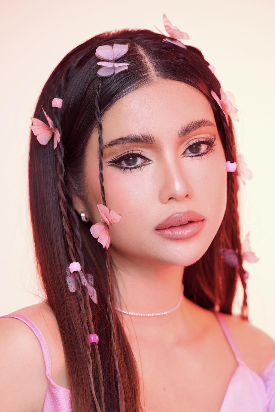 สูญทรัพย์หลายแสนบาท อายตา บิวตี้บล็อกเกอร์ดังแจ้งความเอาผิดแม่บ้าน สูญทรัพย์หลายแสนบาท อายตา บิวตี้บล็อกเกอร์ดังแจ้งความเอาผิดแม่บ้าน