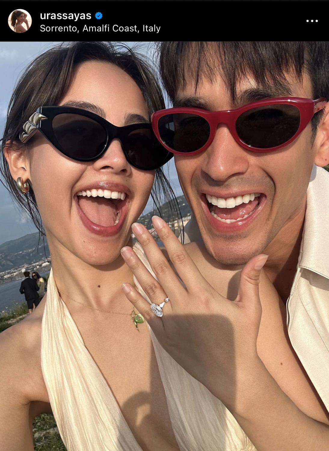 ณเดชน์-ญาญ่า เผยภาพ 2 ผู้มีพระคุณ ผู้อยู่เบื้องหลังความรักสุดหวานชื่น ณเดชน์-ญาญ่า เผยภาพ 2 ผู้มีพระคุณ ผู้อยู่เบื้องหลังความรักสุดหวานชื่น