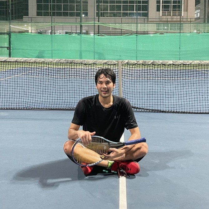 คันปาก “บอม ธนิน” เล่าประสบการณ์บนเส้นทางนักเทนนิส