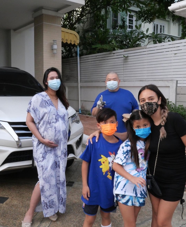 นานา โพสต์ข่าวเศร้า พ่อดีเจบุดด้า เสียชีวิตจากโควิด-19 นานา โพสต์ข่าวเศร้า พ่อดีเจบุดด้า เสียชีวิตจากโควิด-19