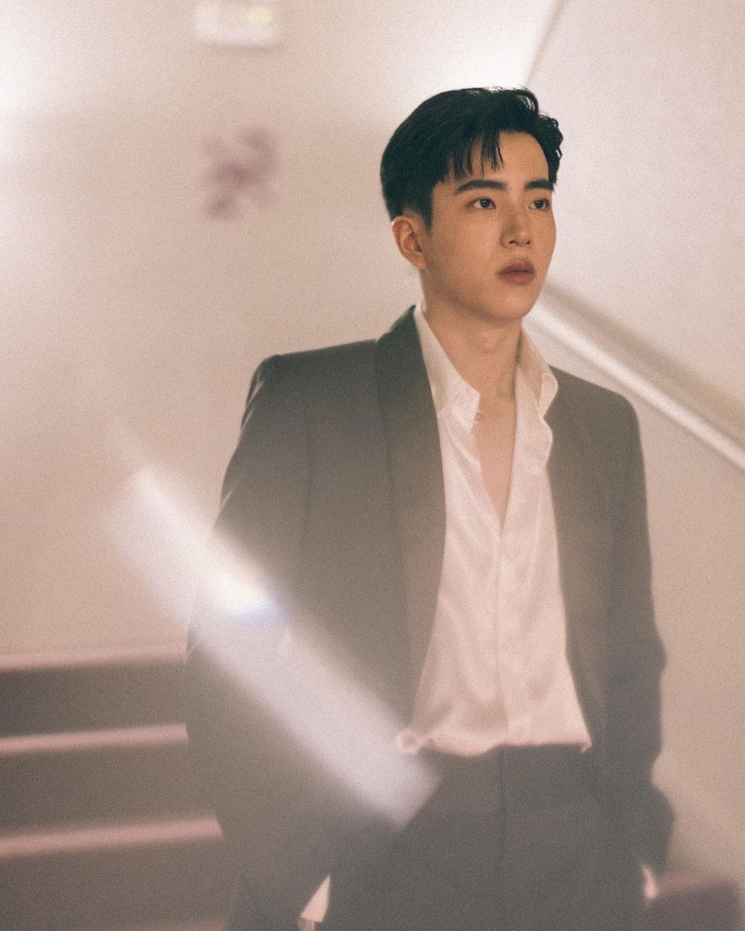 เปิดวาร์ป นนกุล หนุ่มหน้าใส มีคลิปเดินคุย ถือผ้าคลุมไหล่ให้ แอฟ ทักษอร เปิดวาร์ป นนกุล หนุ่มหน้าใส มีคลิปเดินคุย ถือผ้าคลุมไหล่ให้ แอฟ ทักษอร