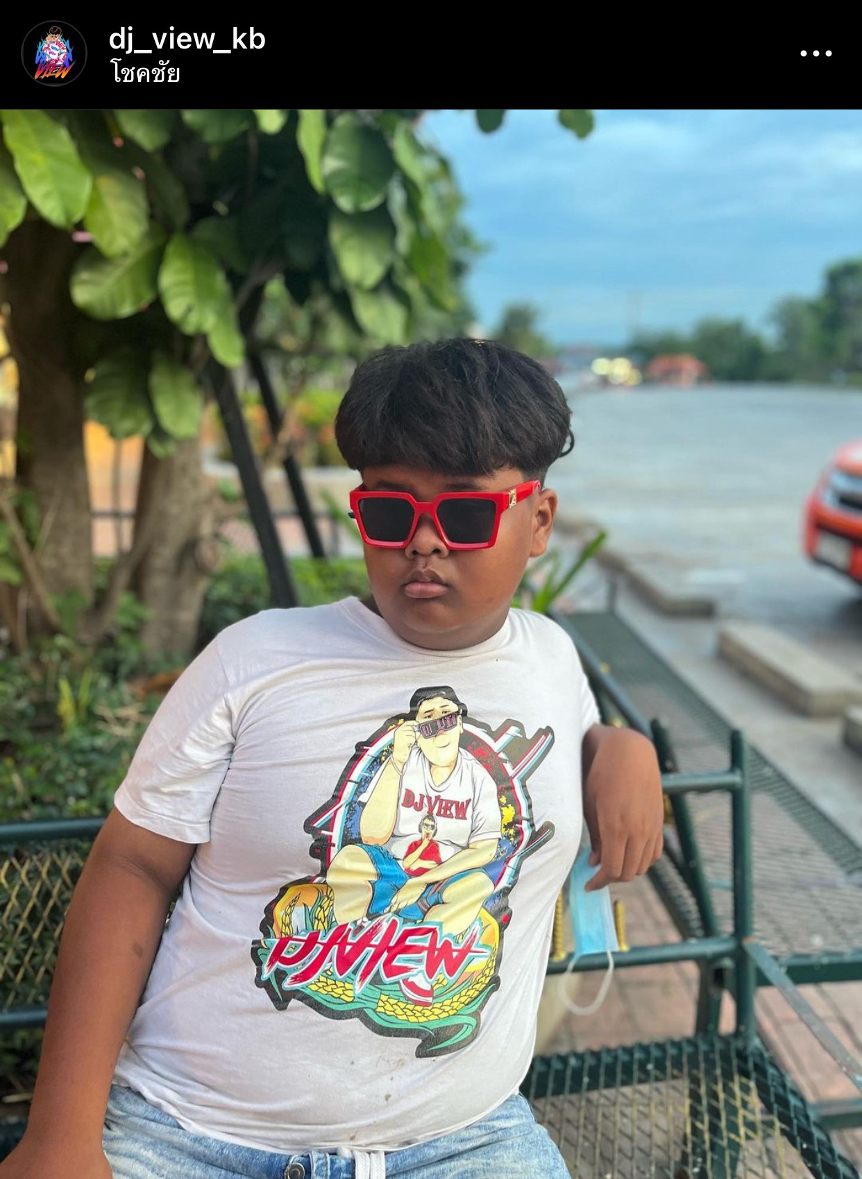 ญาติ ดีเจวิว ติดใจสาเหตุการเสียชีวิต ขอนำร่างไปชันสูตรหาสาเหตุ พ่อแม่ร่ำไห้ ไม่คาดคิดว่าจะเกิดขึ้นกับลูก 