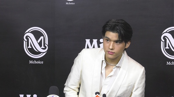 คัมแบคกร้าวใจ..สกาย ลุคค์ใหม่หล่อล่ำ  อ้อนฝากหนัง OMG รักจังวะผิดจังหวะ (มีคลิป) 