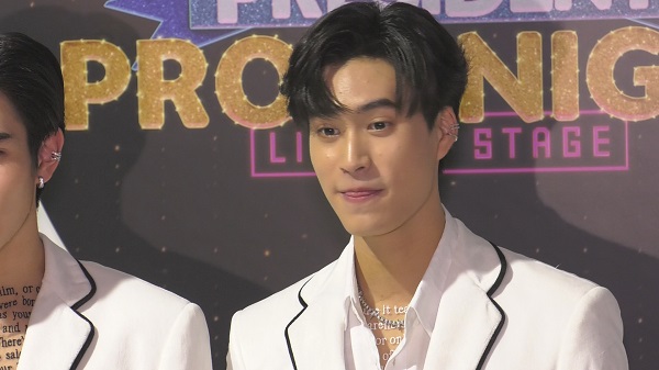 “เจมีไนน์” ตอบปัดไม่ได้ป่วย เพราะหวั่นแฟนคลับเป็นห่วง  (มีคลิป)